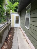 featured image of 515 Avenue C