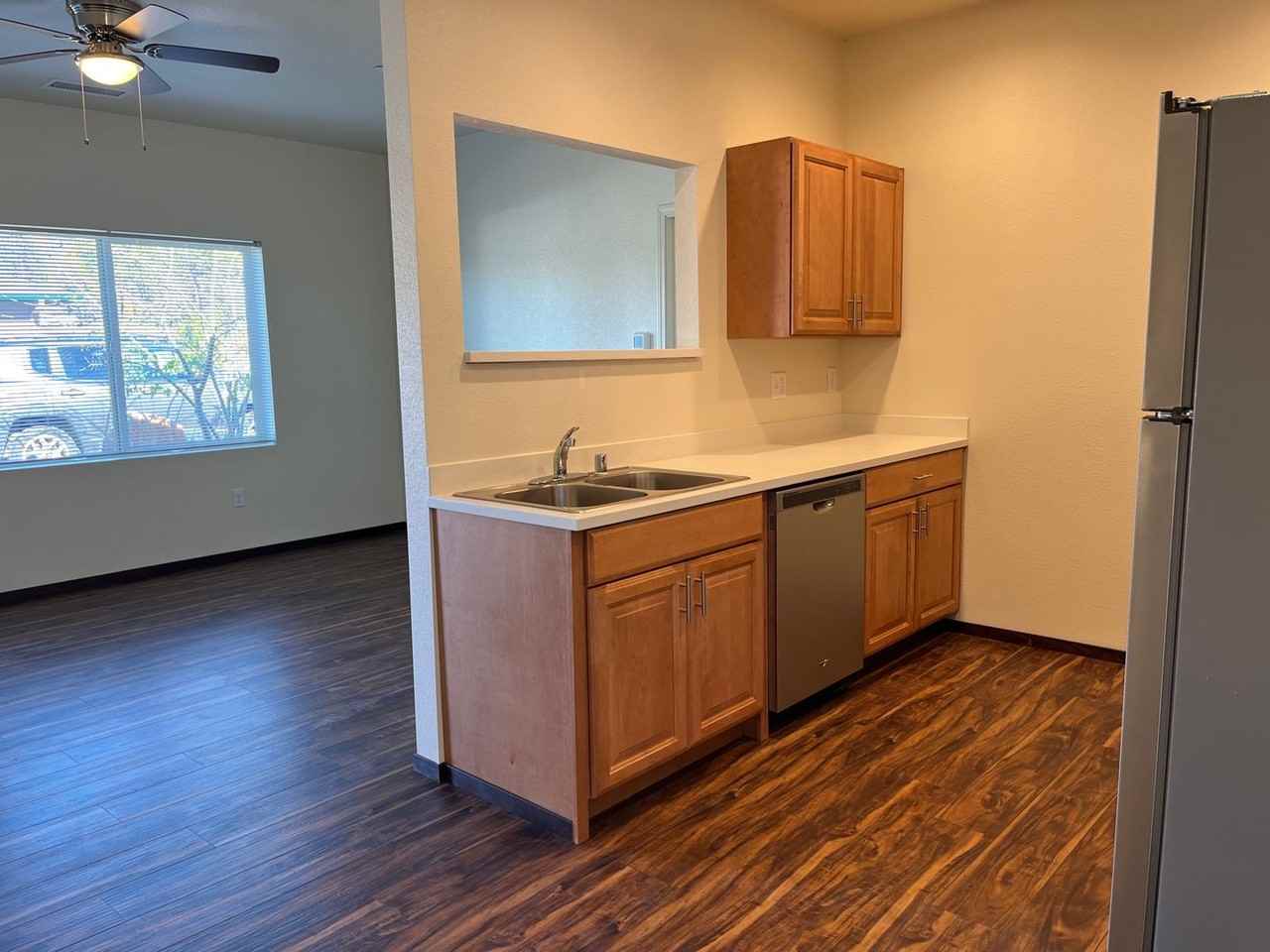 481 Nunneley Rd - Photo 3 of 7