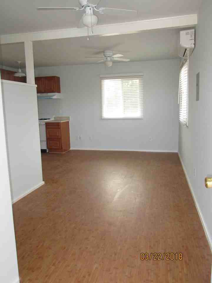 104A S Lippse Dr - Photo 2 of 9