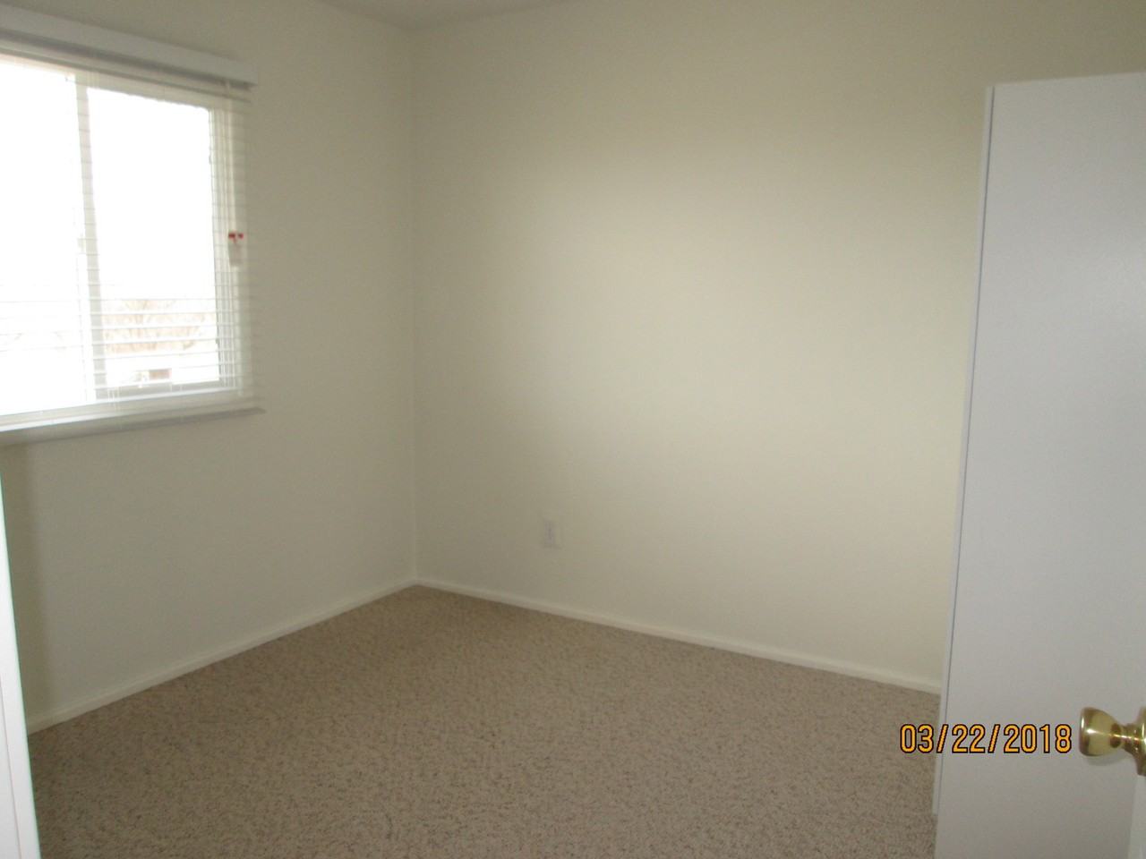 104A S Lippse Dr - Photo 7 of 9