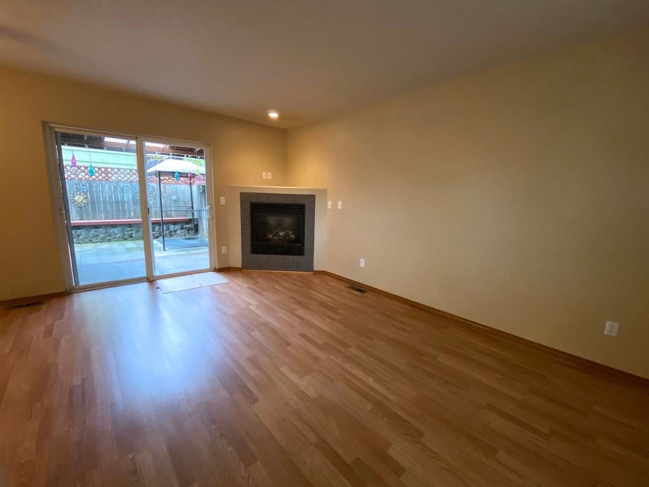 3110 Ne 81st Ave - Photo 7 of 23