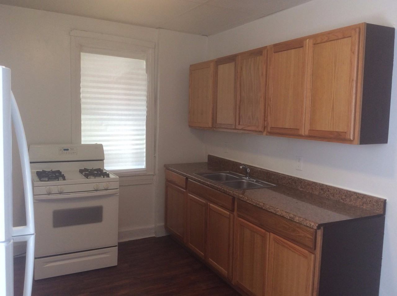 30 Lafayette St - Photo 2 of 11