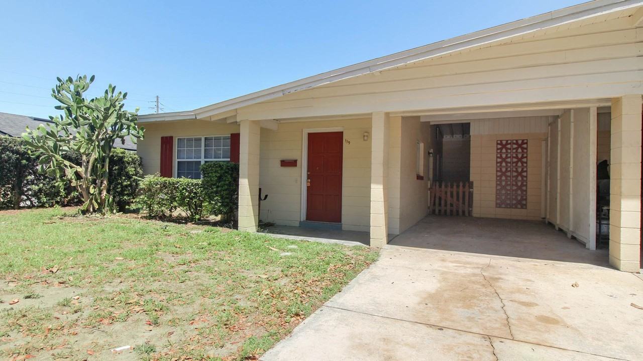 119 Krueger St - Photo 2 of 14