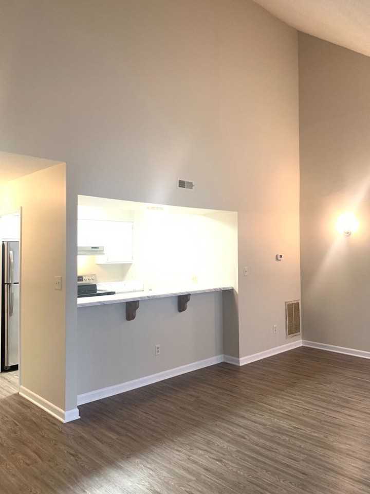 720 Powell Drive - Photo 5 of 16