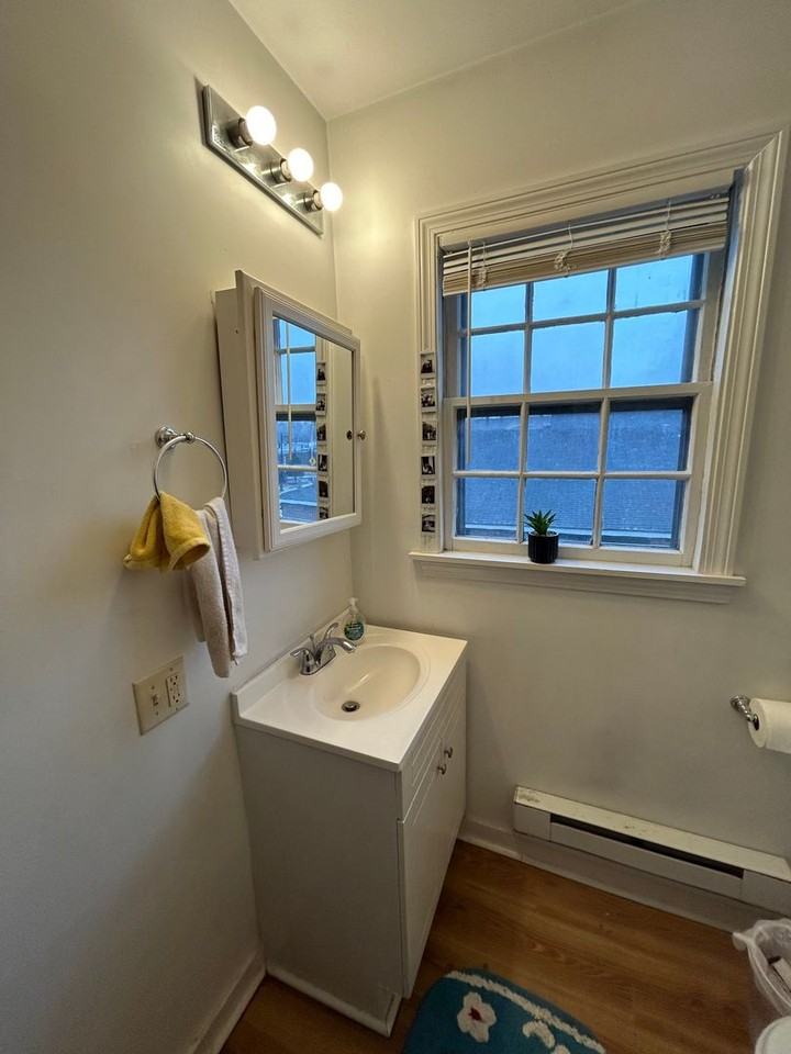 58 Main St - Photo 2 of 12