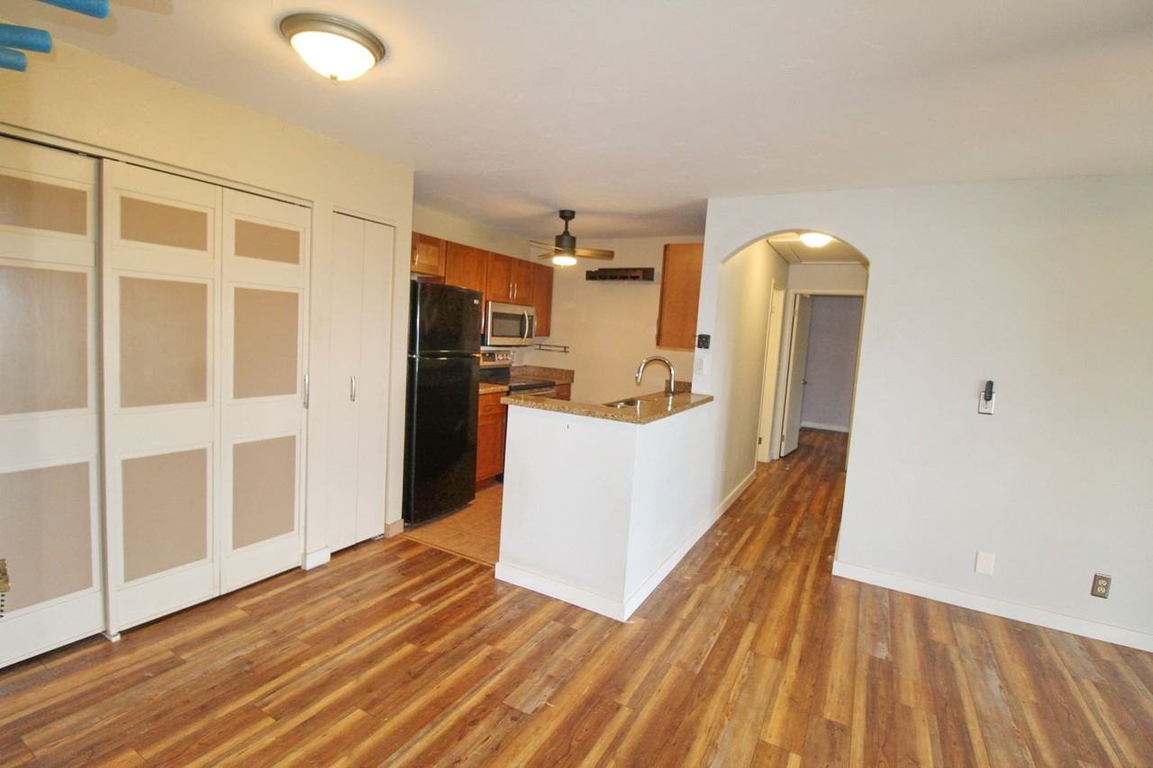 140 Uwapo Rd #44-203 - Photo 4 of 36