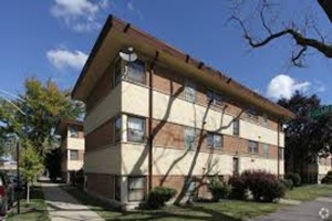 featured image of 2320 W Garfield Blvd