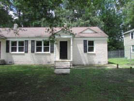 413 Loring Dr - Photo 1 of 1