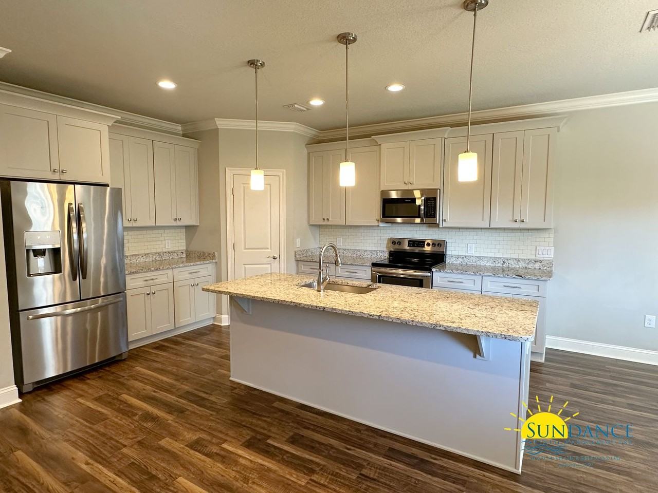 7498 Harvest Village Ct - Photo 3 of 17