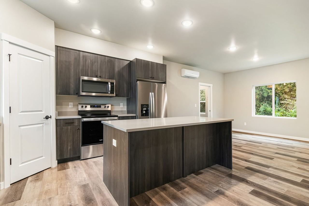 Townhomes in Blaine - Photo 3 of 15