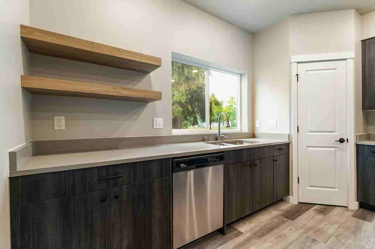 Townhomes in Blaine - Photo 4 of 15