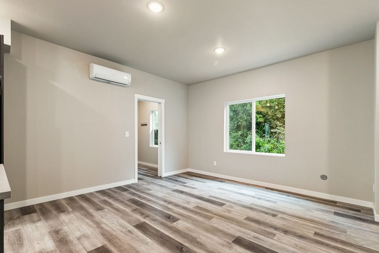 Townhomes in Blaine - Photo 6 of 15