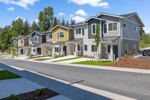 featured image of 4020 Dewey Rd