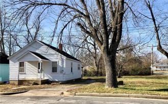 1411 Leroy St - Photo 1 of 1