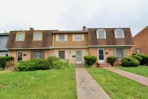 featured image of 300 S Dogwood Dr