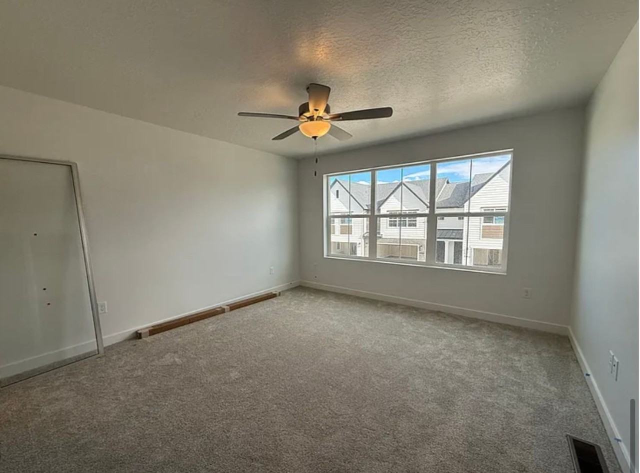 3661 S 4575 W - Photo 7 of 17
