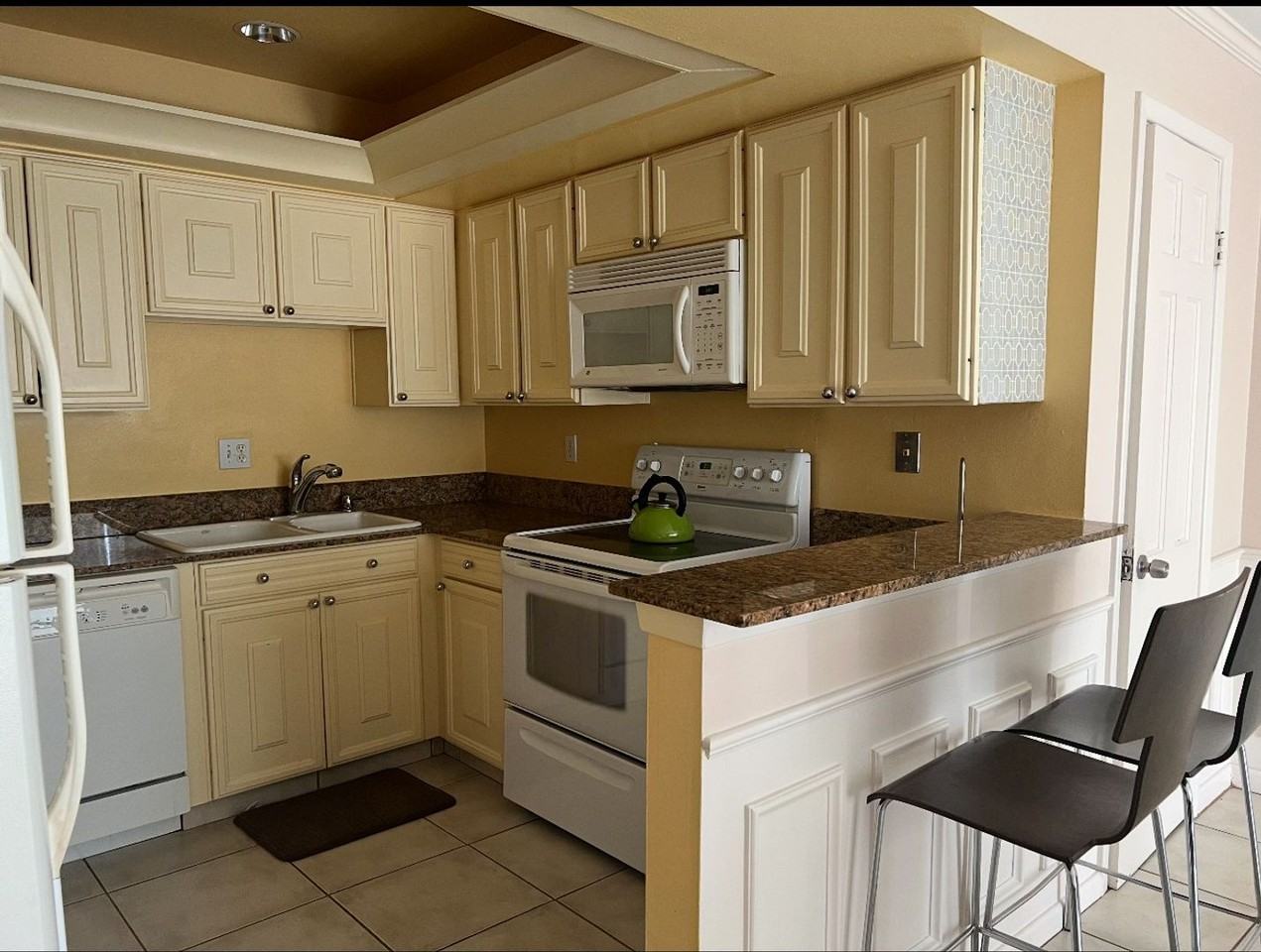 STRAIGHTdmm309 - Photo 5 of 21