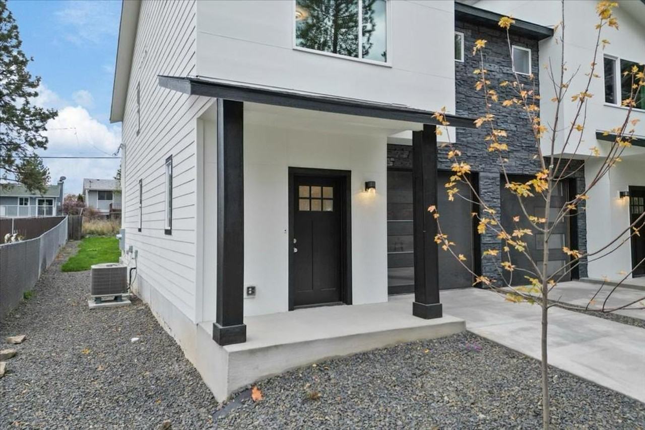 4237 E Pratt Ave - Photo 3 of 11
