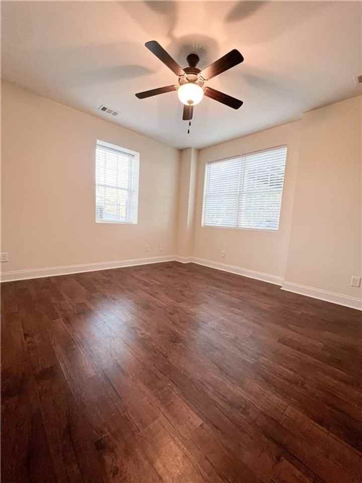 2475 Terrace Vw Nw - Photo 2 of 23
