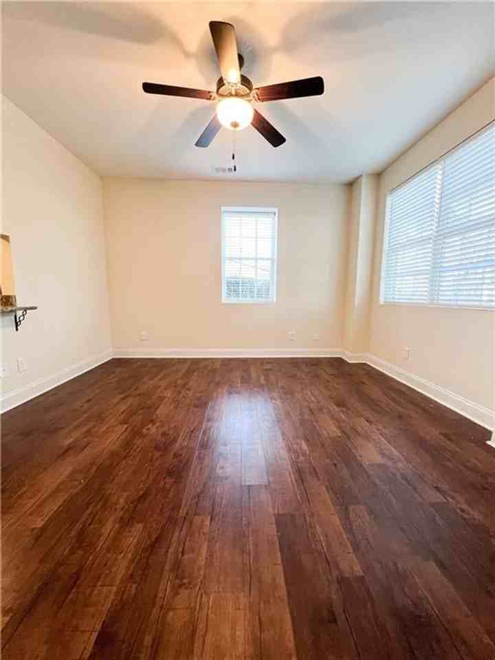 2475 Terrace Vw Nw - Photo 3 of 23