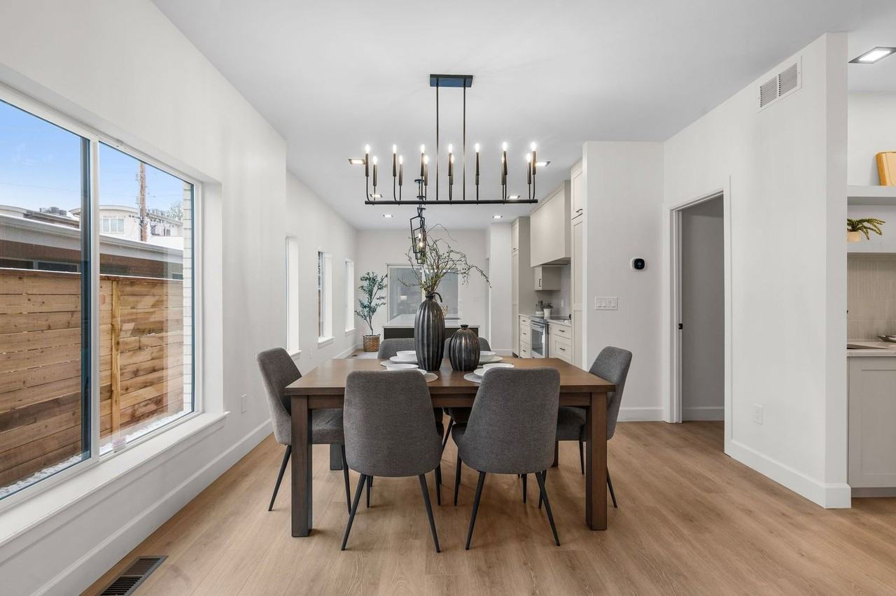 537 Josephine St - Photo 3 of 35