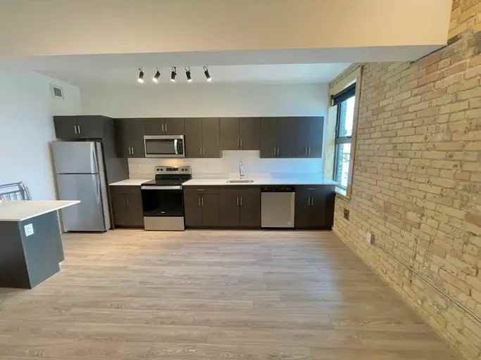 101 Paulin St - Photo 2 of 19