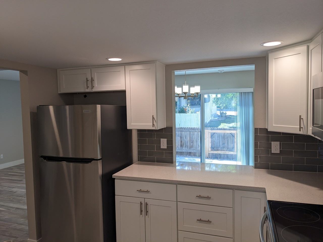 7846 W 90th - Photo 4 of 46