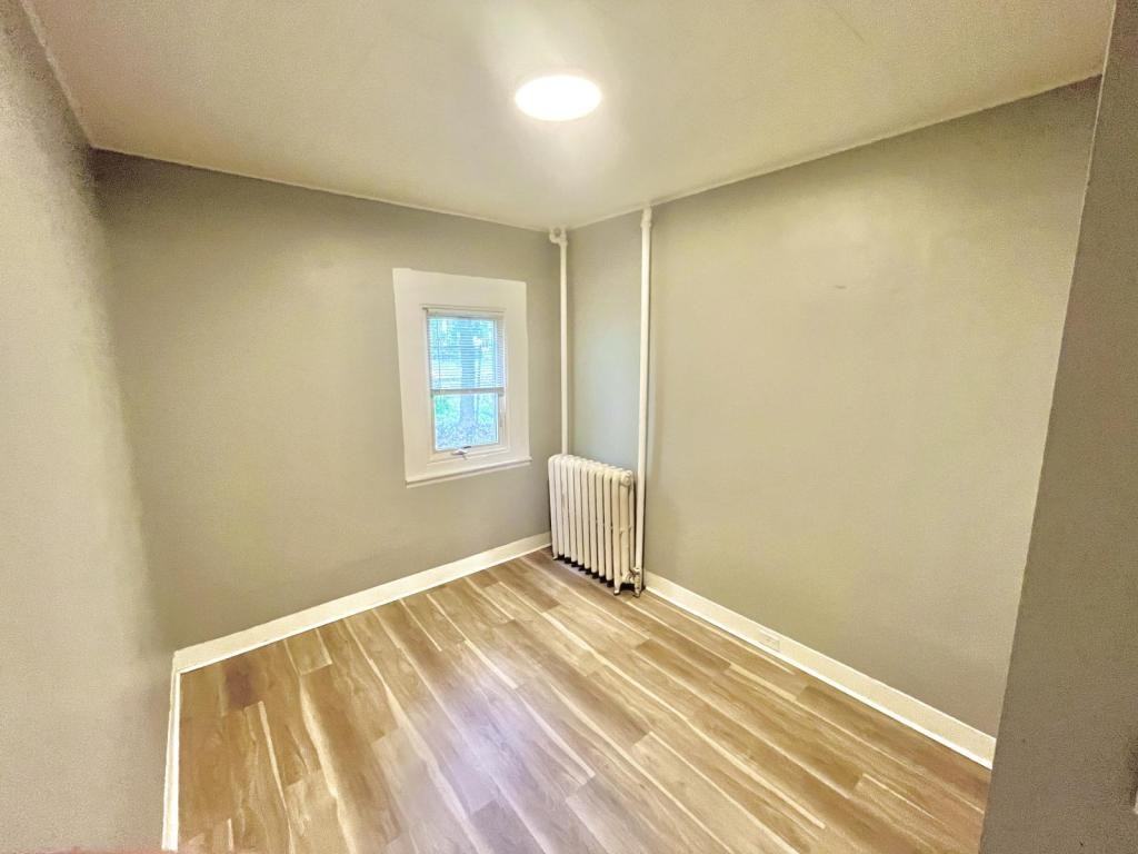 153 Horton St Apt 1r - Photo 3 of 9