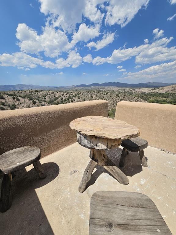 61 Double E Ranch Rd - Photo 4 of 7