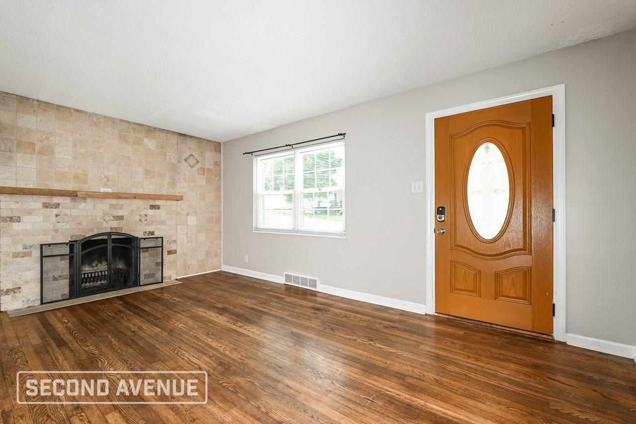 1247 Cascade Rd - Photo 5 of 28