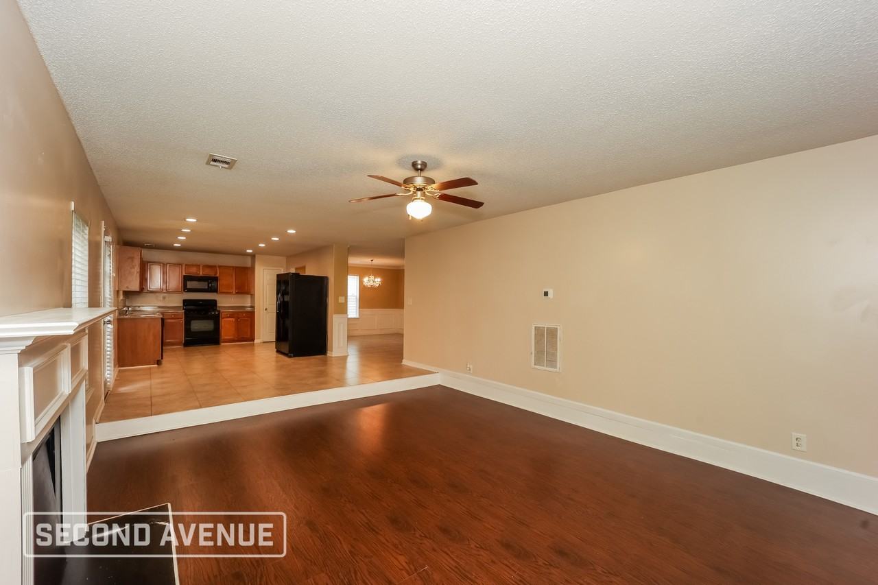 7015 Bonnes Blvd - Photo 6 of 28