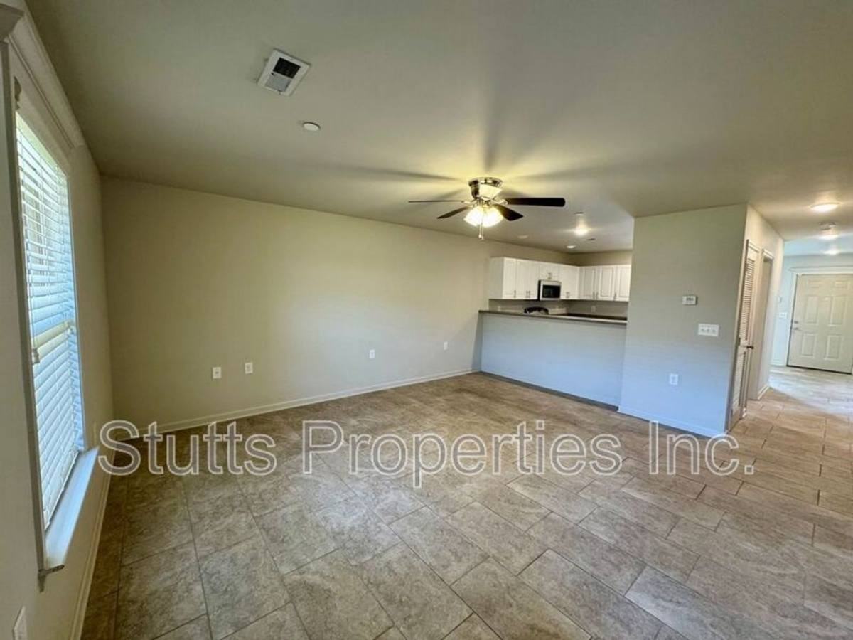 100 Harvest Moonway St #806 - Photo 2 of 10