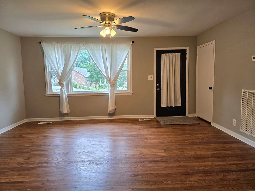 146 Cranwill Dr - Photo 5 of 24