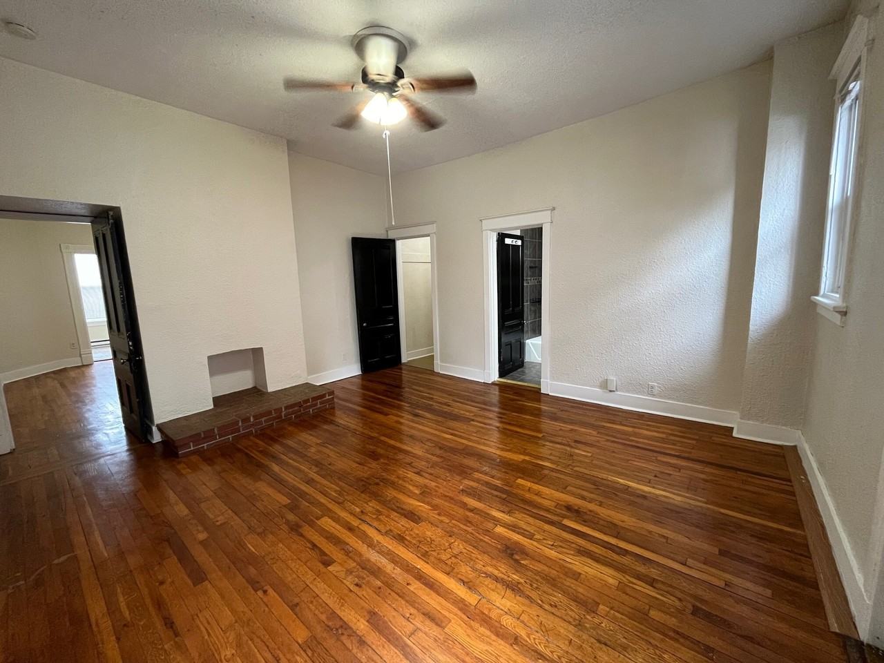 500 N Negley Ave #8 - Photo 2 of 23