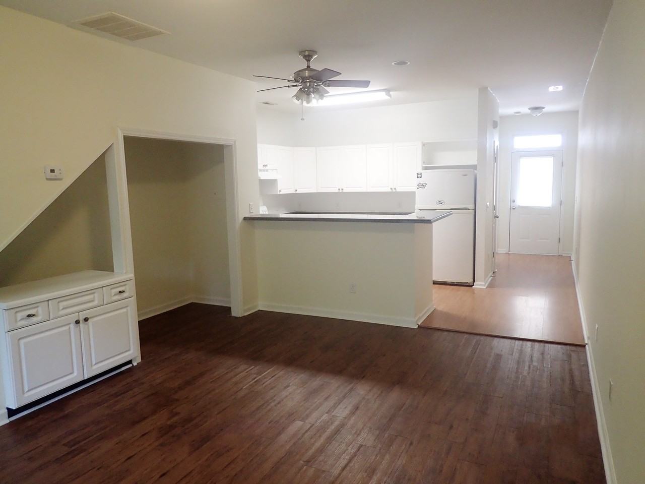 5609 Moss Vine Pl #1 - Photo 5 of 18