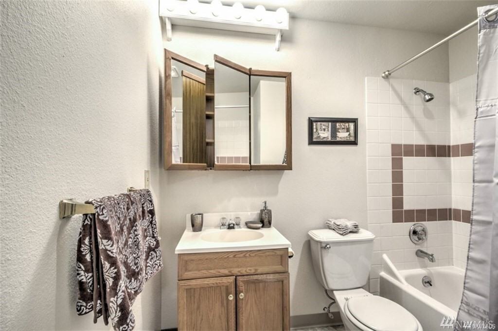 14630 Ne 32nd St #E5 - Photo 5 of 14