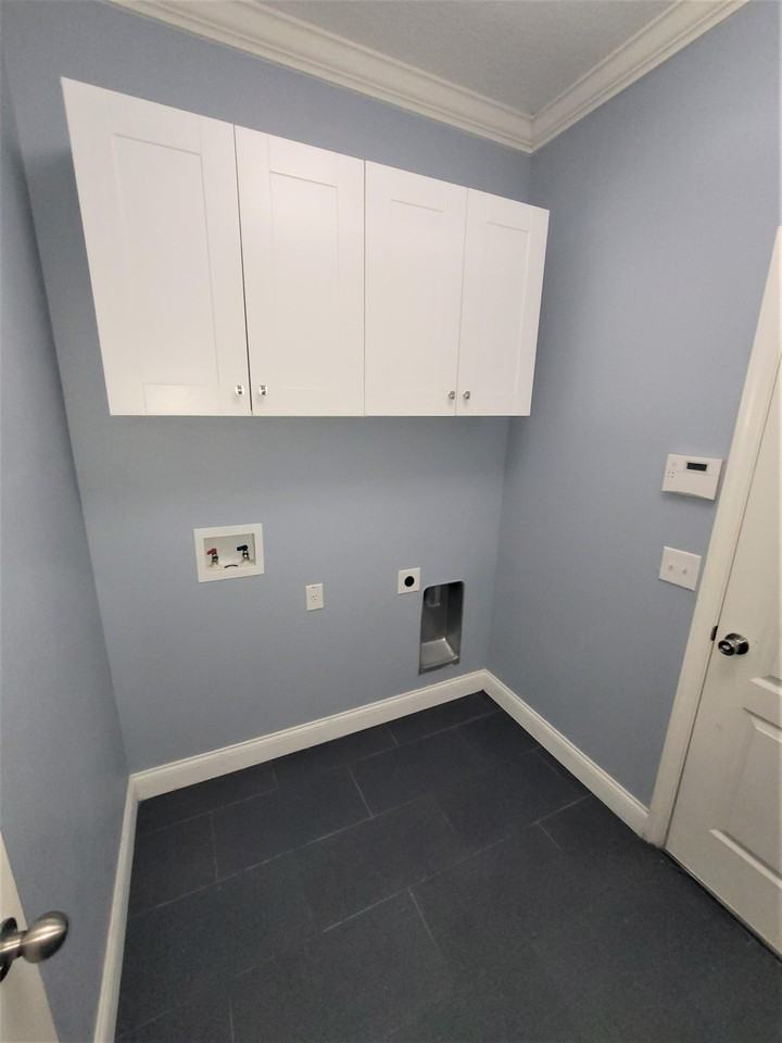 553 Shirley Dr - Photo 5 of 47