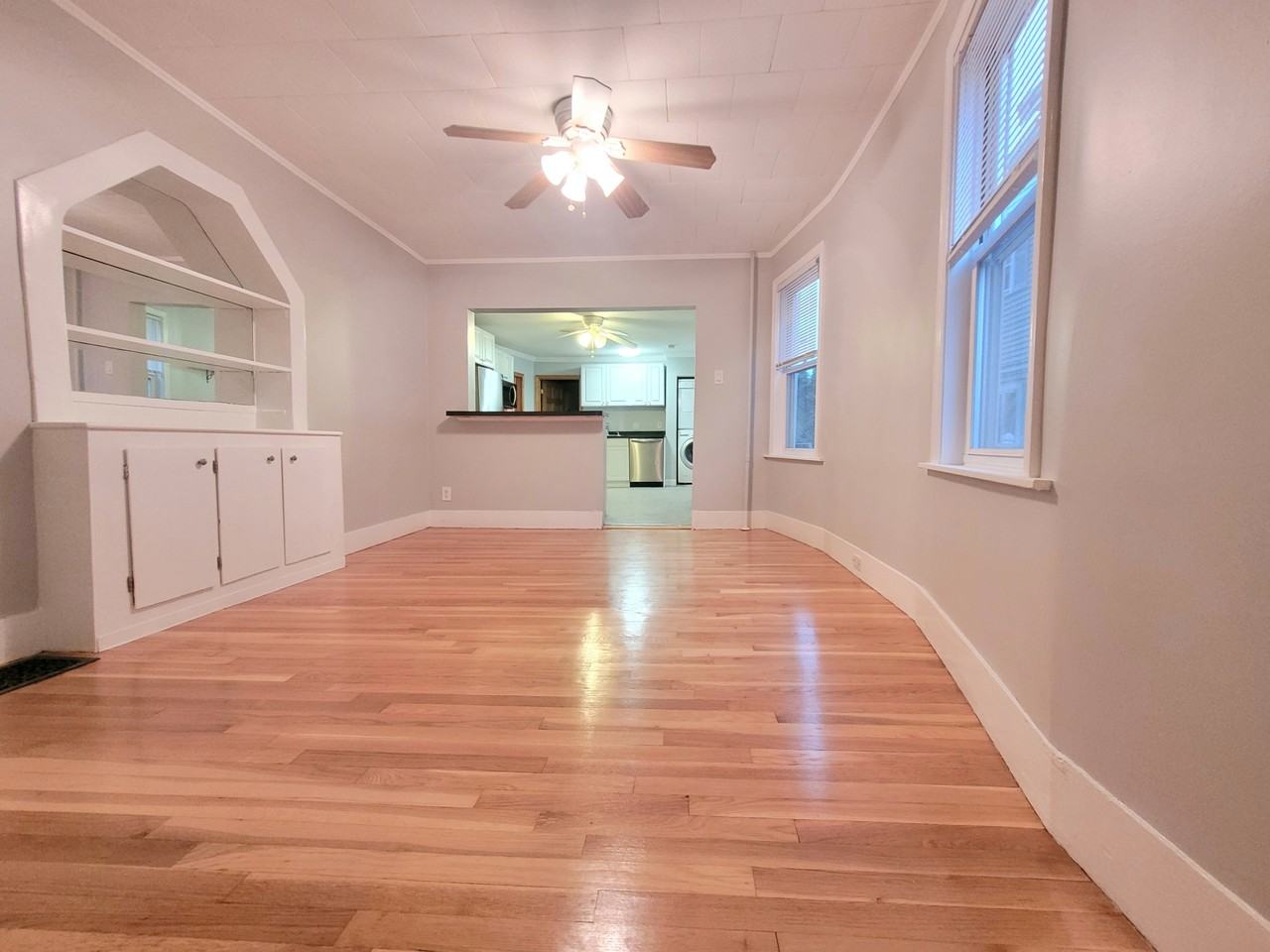 22 Gladstone Streetgladstone Street #1 - Photo 3 of 10