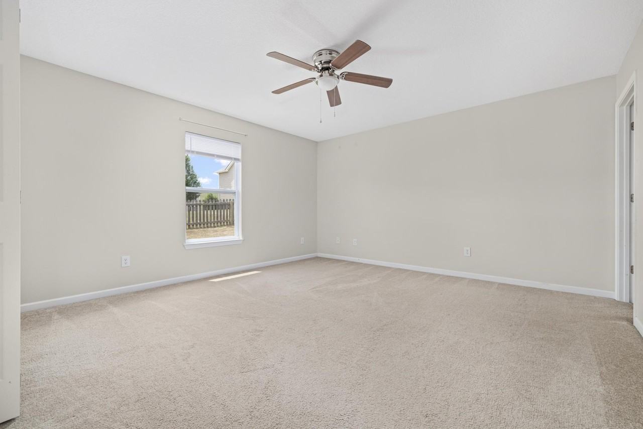 137 May Apple Dr - Photo 3 of 12