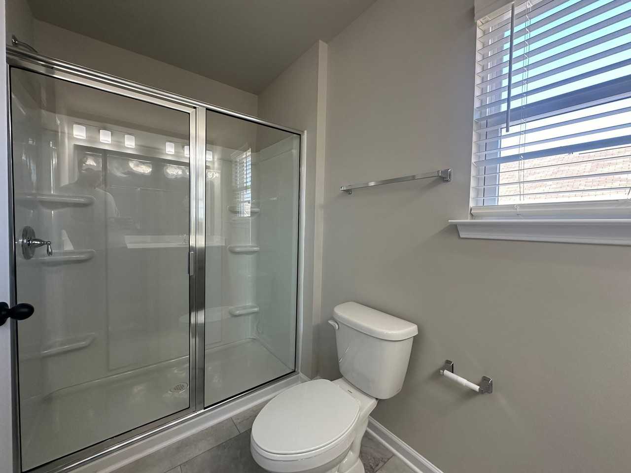 9050 Stoney Waters Ct - Photo 3 of 40