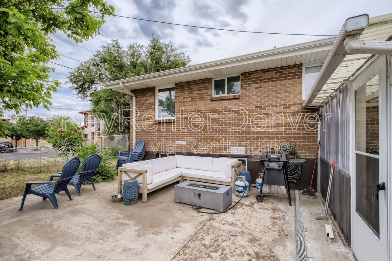 10609 W 48th Ave #D - Photo 3 of 14