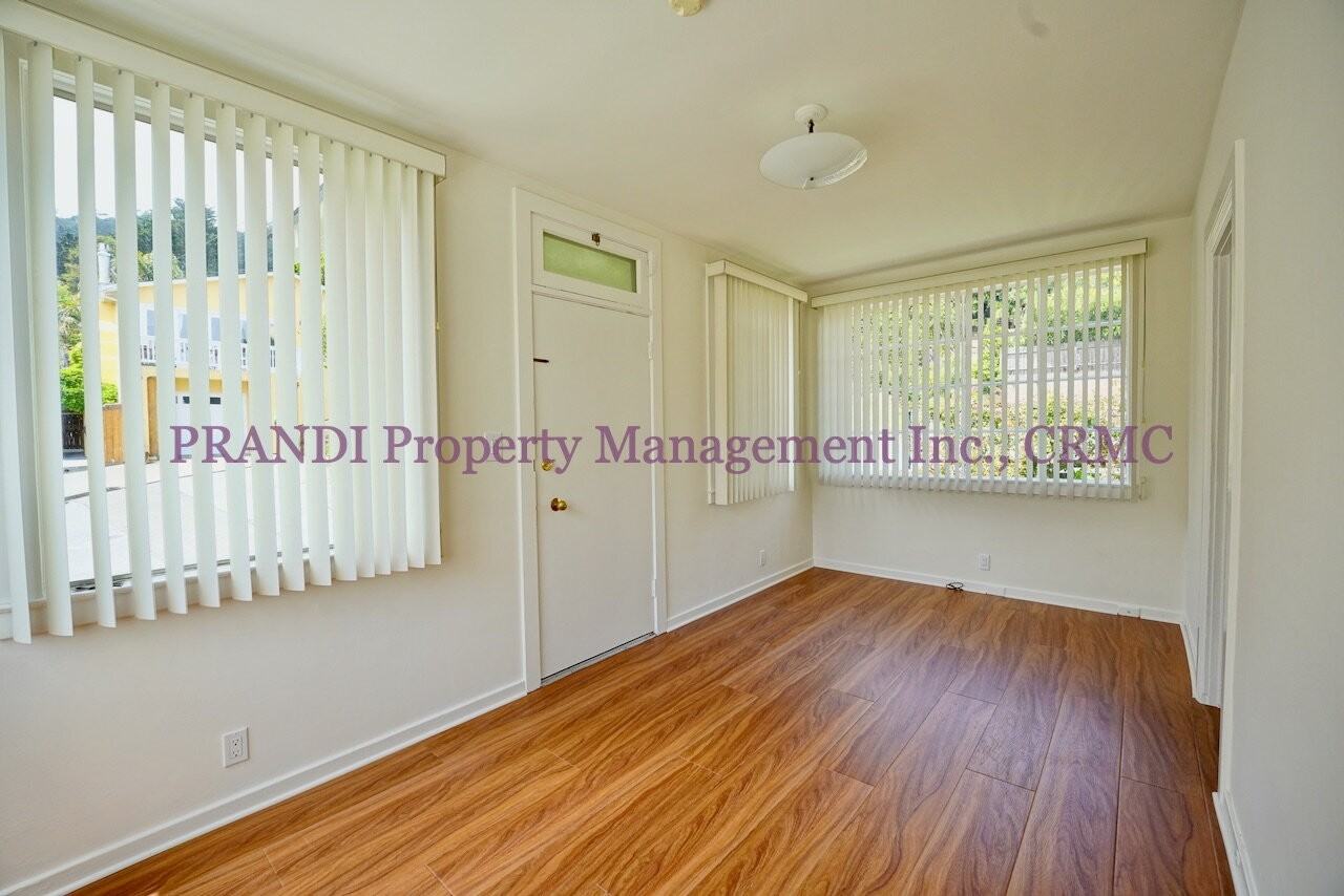 108 Pearl St - Photo 2 of 22