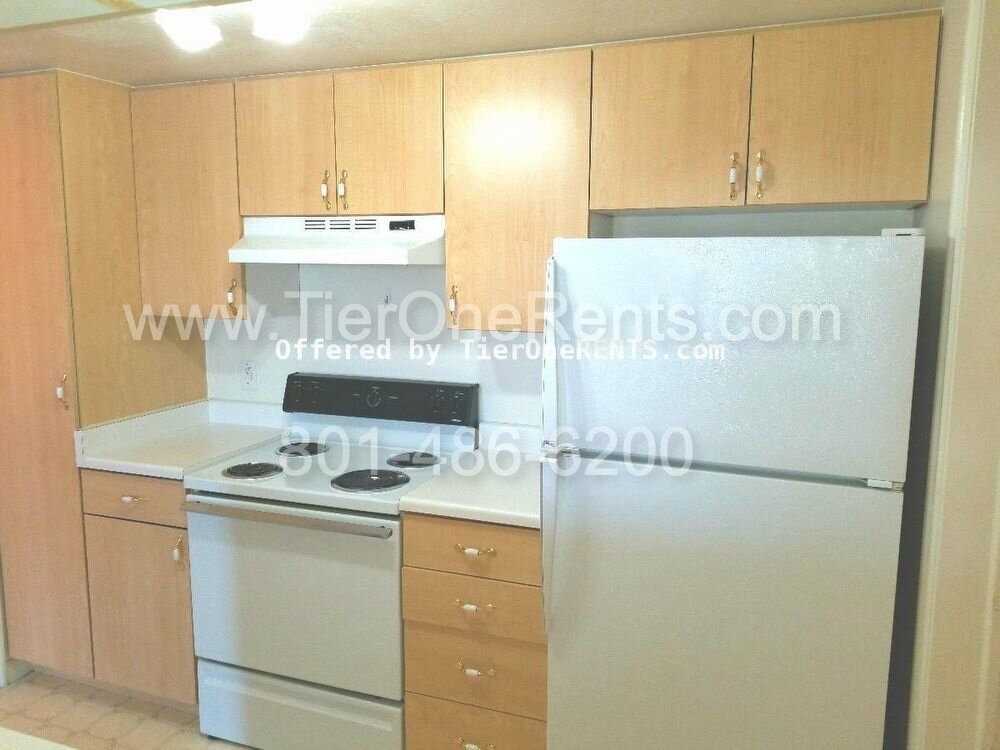 5342 S 3600 W #8 - Photo 5 of 25