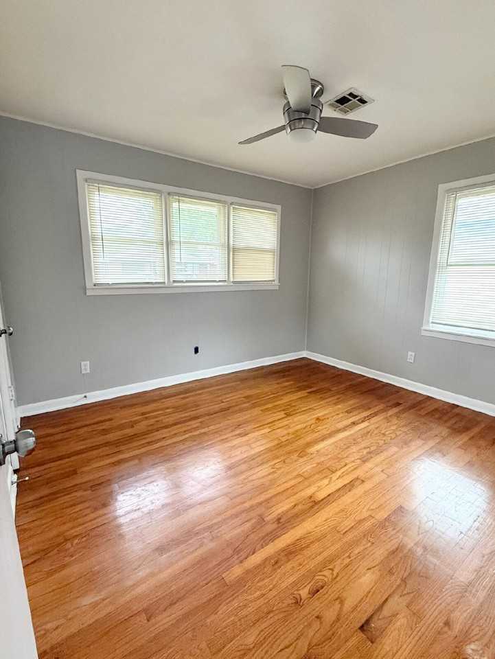 220 E Key Blvd - Photo 7 of 16