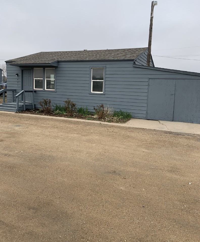 431 Colorado Blvd - Photo 2 of 11