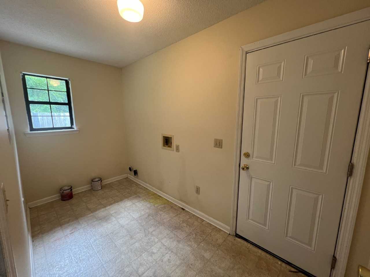 240 Honey Lane Cir - Photo 7 of 13