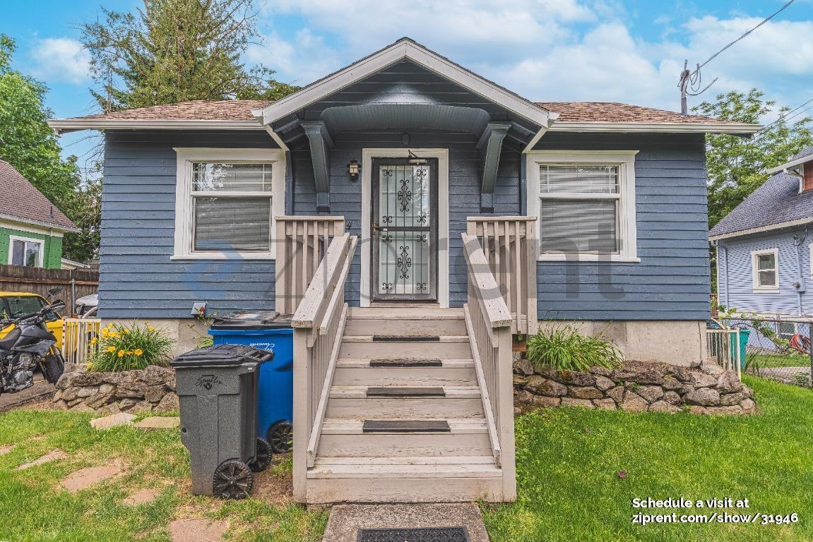 2204 Kauffman Ave - Photo 2 of 27