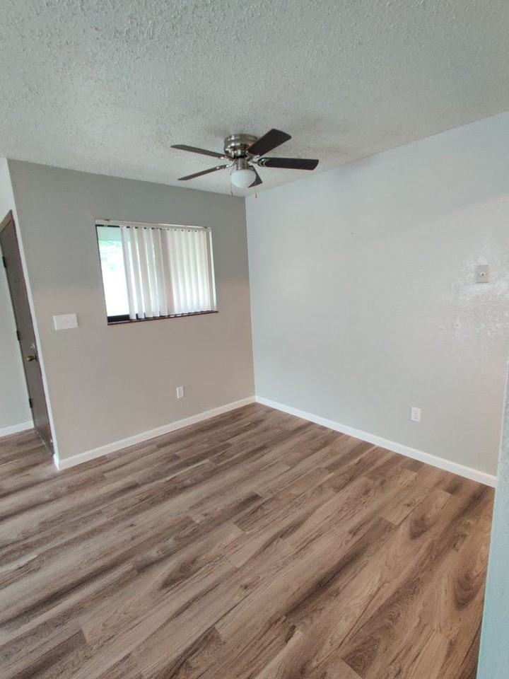 Brougham Estates II - Photo 3 of 25