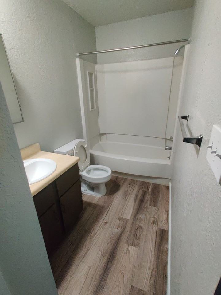 Brougham Estates II - Photo 7 of 25