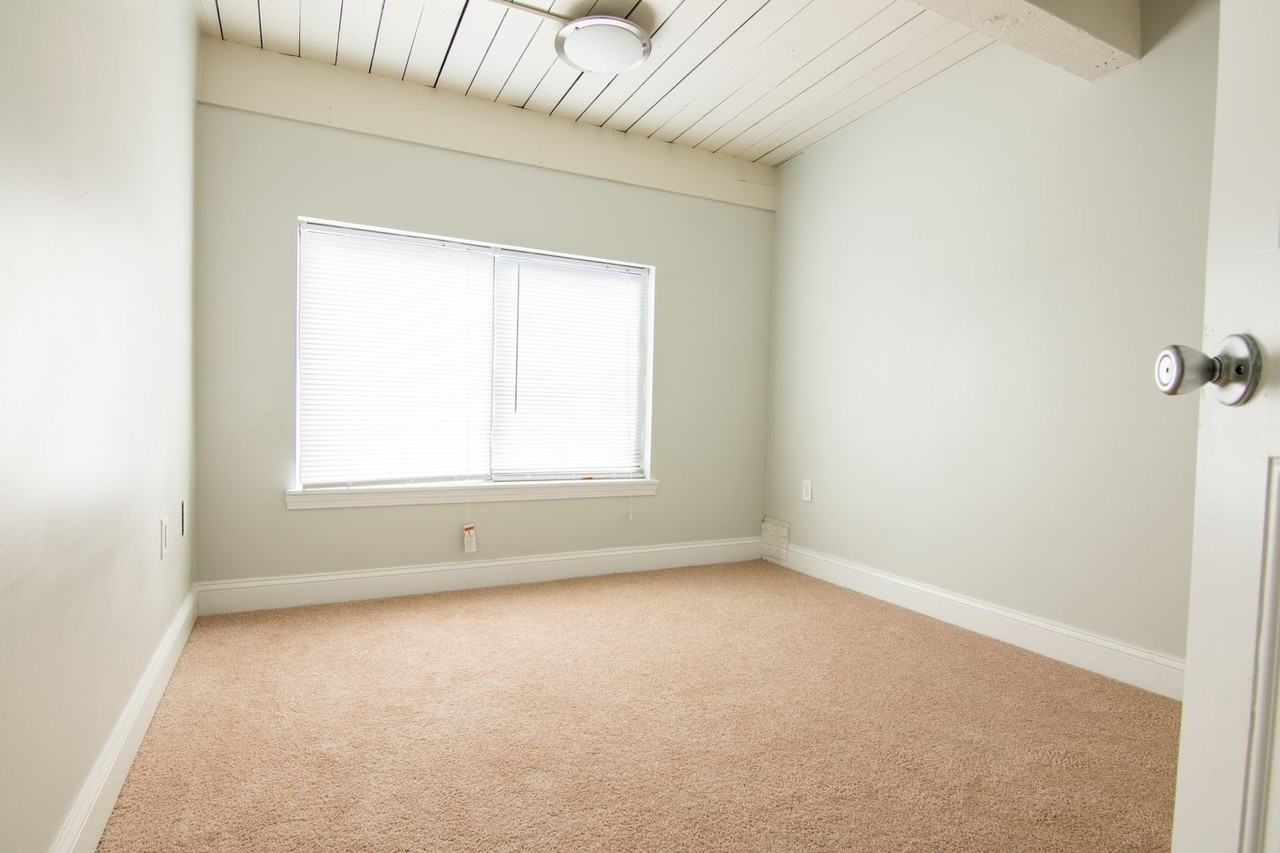 Portland on the Grid - Photo 7 of 16